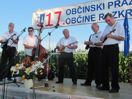 Proslava ob 17. občinskem prazniku Občine Razkrižje z obeležitvijo 24. obletnice odhoda JLA iz tega dela Slovenije in 70 let od konca 2. svetovne vojne 2